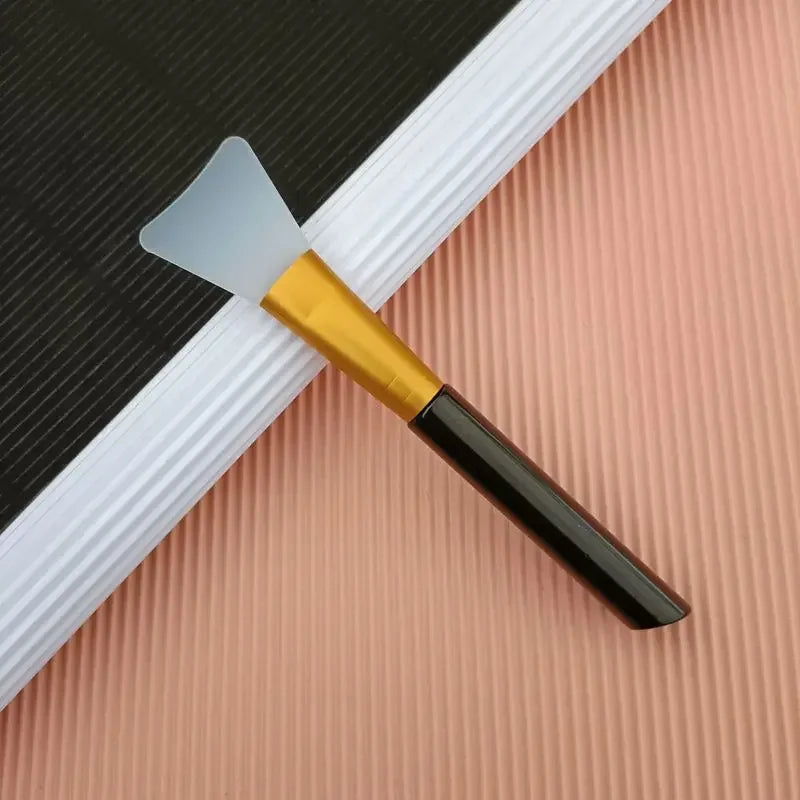 Makeup Mask Brush