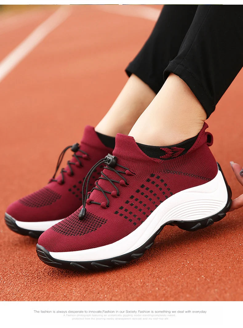 Women's Walking Shoes