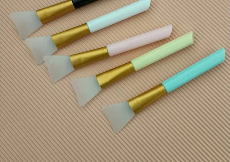 Makeup Mask Brush