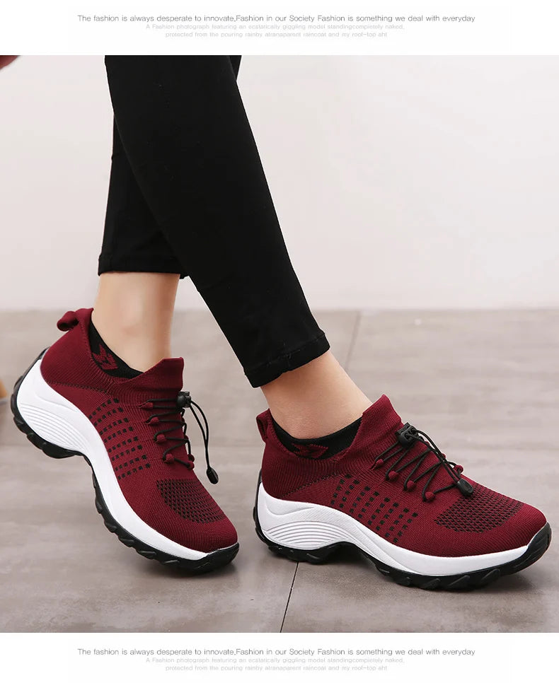 Women's Walking Shoes