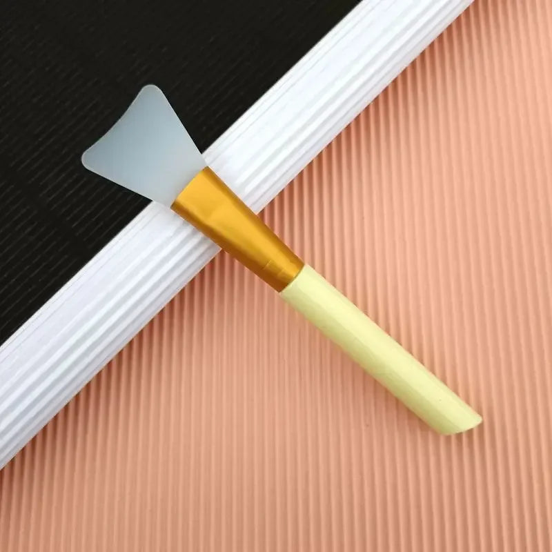 Makeup Mask Brush