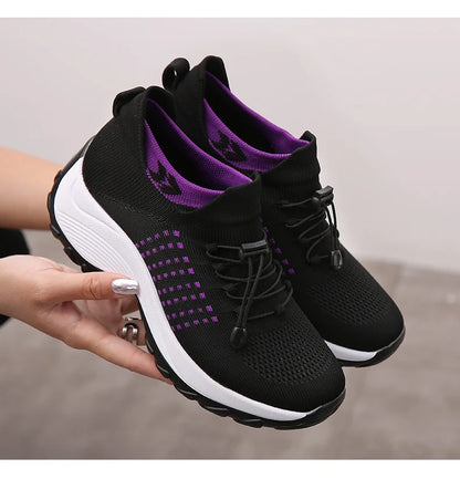 Women's Walking Shoes